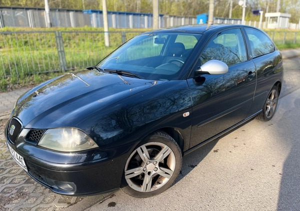 Seat Ibiza cena 3999 przebieg: 289000, rok produkcji 2004 z Warszawa małe 211